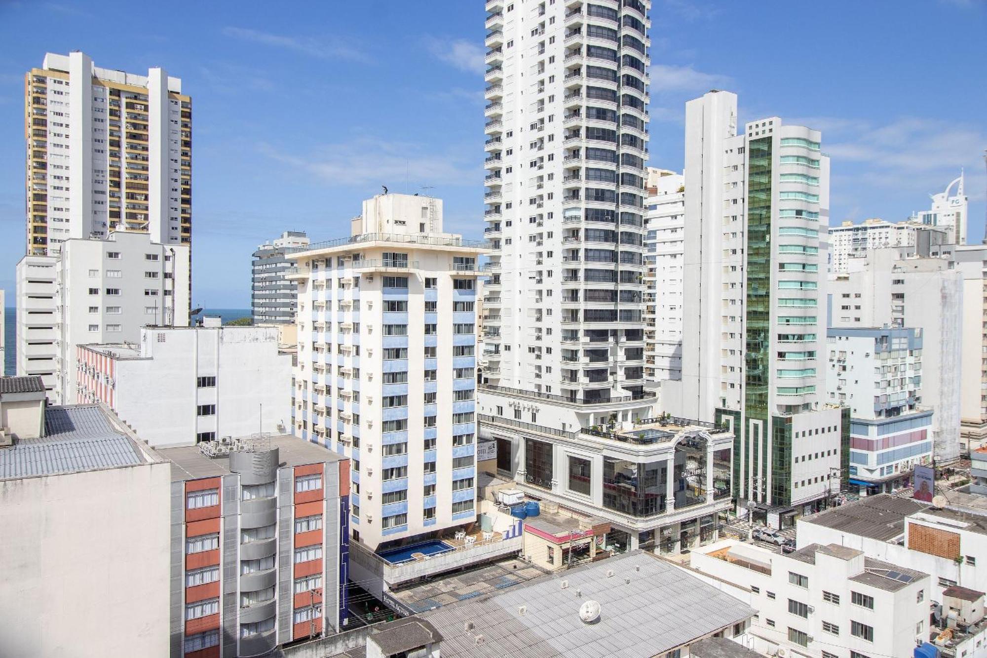 Bk81 - 3 Dorm, Climatizado, 2 Garagens, Wi-Fi Leilighet Balneário Camboriú Eksteriør bilde